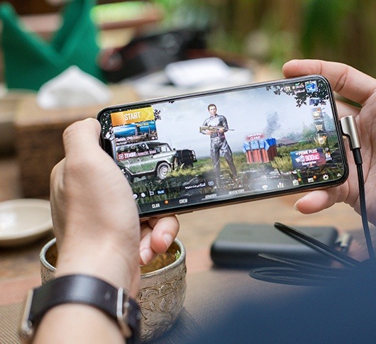 Porting Games to Android and iOS: Challenges and Requirements